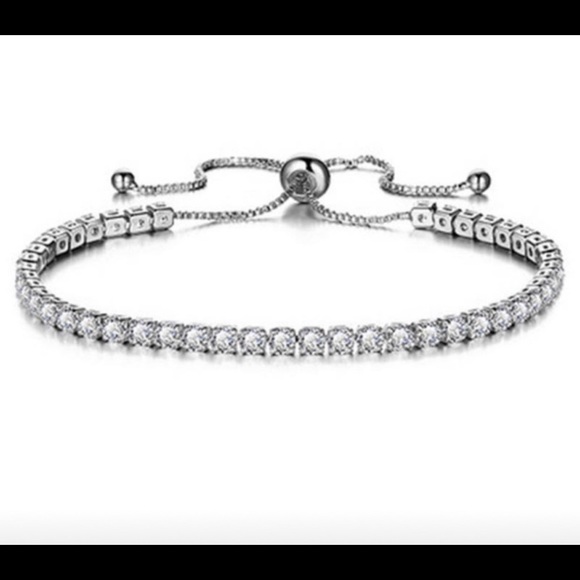 20% Off Sapphire Heart Ring - Picture 7 of 7